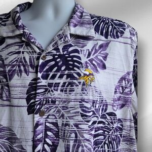 Tommy Bahama Minnesota Vikings Shirt L
